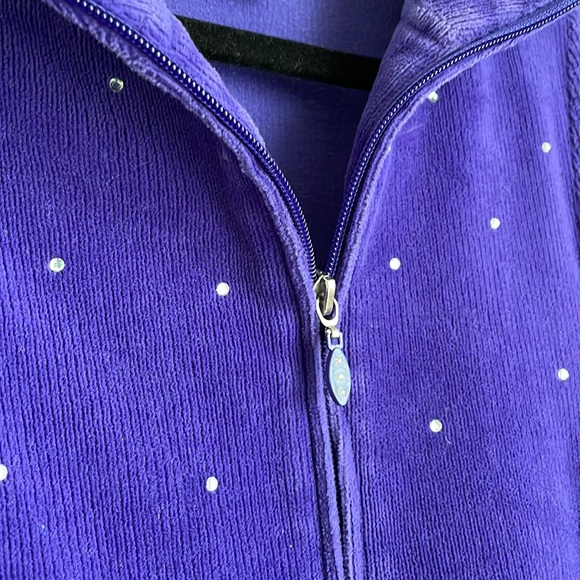 Koret Sport two piece velour suit, size large. Tub 5.  Make Offer! - Picture 6 of 8